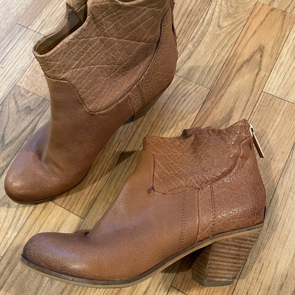 Sam Edelman caramel brown booties